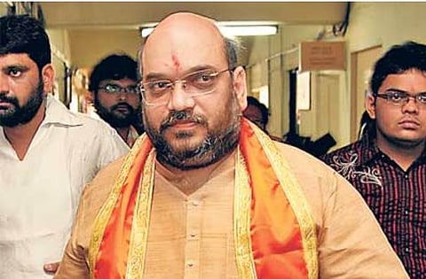 அமித் ஷா இயக்குநராக இருக்கும் கூட்டுறவு வங்கியில் ரூ.745 கோடி டெபாஸிட் - பண மதிப்பிழப்புக்குப் பிறகு என்பதுதான் விஷயமே!