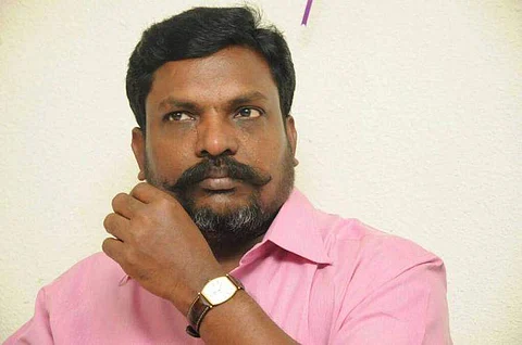 விடுதலைச் சிறுத்தைகள் மீது திட்டமிட்டு அவதூறு பரப்பும் பாமகவினர் மற்றும் எச். ராஜா மீது அவதூறு வழக்கு: திருமாவளவன்
