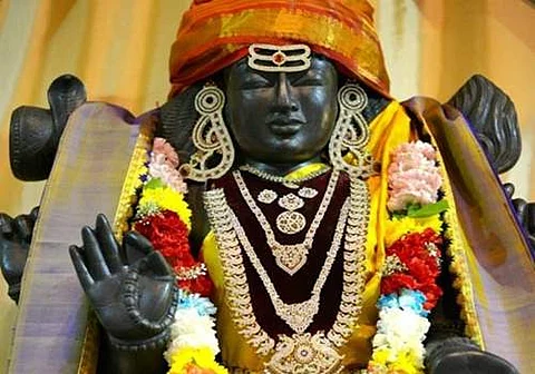 கஜ கேசரி யோகத்தால் ஜாதகர் அடையும் பலன்கள்!