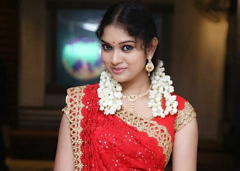 நான் யார் கட்டுப்பாட்டிலும் இல்லை: நடிகை ஸ்ரீபிரியங்கா அறிக்கை (படங்கள்)