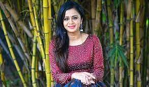 பிரபல விஜே அஞ்சனாவுக்கு ஆண் குழந்தை பிறந்தது!