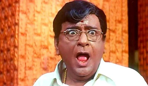 இவருக்கு 80 வயதாகிவிட்டதா? வியக்கும் ரசிகர்கள்! பிறந்த நாளை எளிமையாக கொண்டாடிய பிரபல நகைச்சுவை நடிகர்!