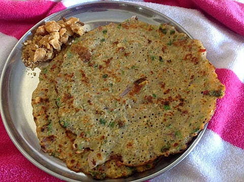 உங்களுக்கு வரகரிசி அடை பிடிக்குமா? இதோ ரெஸிபி