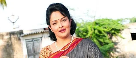 நடிகை சசிகலாவை நினைவிருக்கிறதா? பெண்களின் திருமண வாழ்வு மற்றும் விவாகரத்து குறித்து அவர் பகிர்ந்து கொண்ட சில உண்மைகள்!