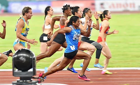 வெள்ளி வென்ற டுட்டி சந்துக்கு ரூ. 1.5 கோடி பரிசுத்தொகை: ஒடிஷா அரசு அறிவிப்பு!