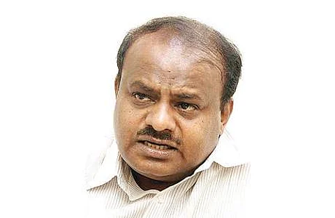என்னை சபாநாயகர்தான் காப்பாற்ற வேண்டும்: கர்நாடக பேரவையில் முதல்வர் குமாரசாமி பேச்சு
