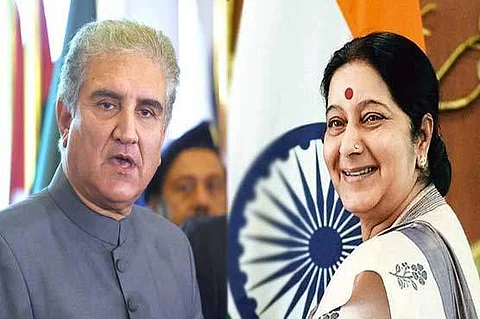 காஷ்மீர் காவலர்கள் படுகொலை எதிரொலி: இந்தியா, பாகிஸ்தான் வெளியுறவுத்துறை அமைச்சர்கள் பேச்சுவார்த்தை ரத்து