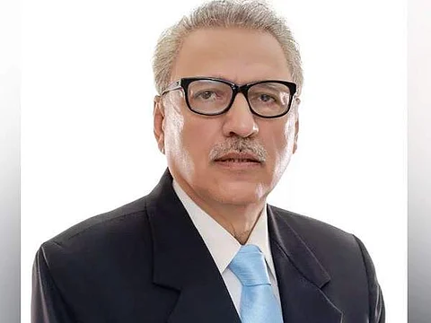 நேருவுக்கு பல் மருத்துவராக பணியாற்றிய பாக். புதிய அதிபரின் தந்தை!