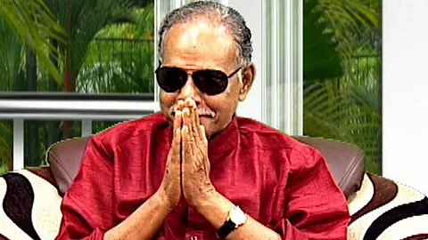 ஒரு காபி சாப்பிடலாமா சார்?