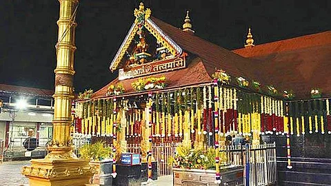 சபரிமலையில் பரிகார பூஜை செய்தது ஏன்? விளக்கம் கோரி தந்திரிக்கு அவகாசம்