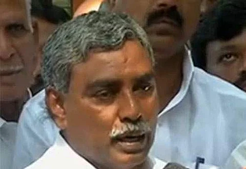 முடிவு தெரிந்தே அதிமுக, பாஜக வேட்பாளர்களை அறிவிக்காமல் இருந்தனர்: பூண்டி கலைவாணன் குற்றச்சாட்டு