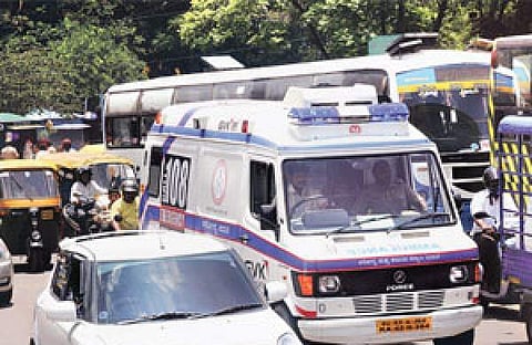 108 ஆம்புலன்ஸ்