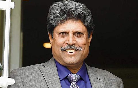 இரட்டை ஆதாய பதவி விவகாரம்: கபில் தேவ் ராஜிநாமா!