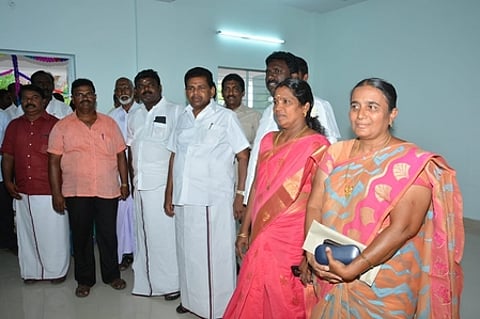 வகுப்பறை கட்டடத்தை திறந்து வைத்தாா் அனிதா ஆா். ராதாகிருஷ்ணன் எம்எ.ல்.ஏ.