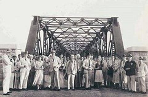 80 ஆவது ஆண்டில் அடியெடித்து வைத்து கம்பீரமாக காட்சியளிக்கும் திருவலம் ராஜேந்திரா இரும்பு பாலம்