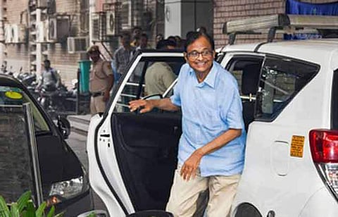 முன்னாள் மத்திய அமைச்சர் ப.சிதம்பரம்.