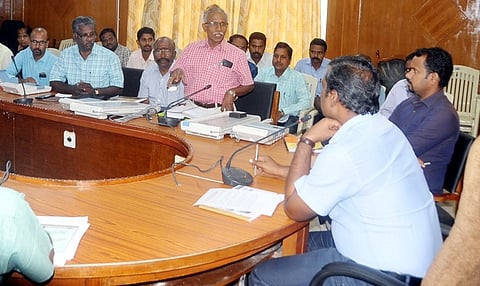 பயிற்சியை தொடங்கி வைத்த ஆட்சியா் த. ஆனந்த்.