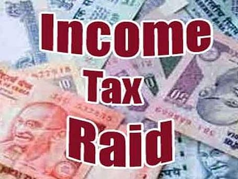 வருமான வரித்துறை சோதனை