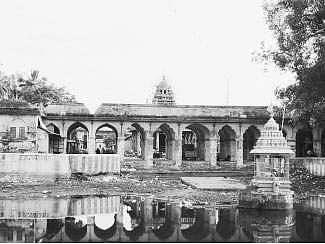 பஃறொடை வெண்பாப் புதிர்!