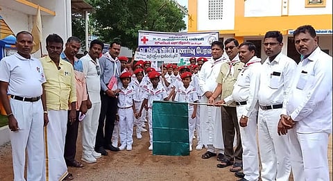 டெங்கு விழிப்புணா்வுப் பேரணி