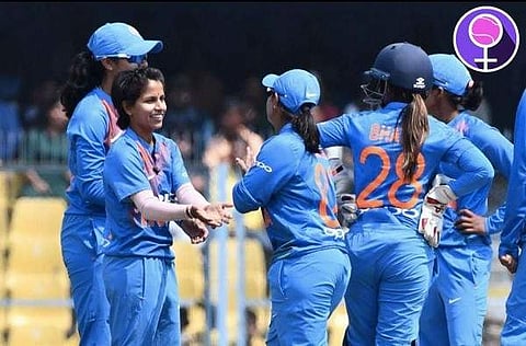 மகளிா் ஒருநாள்: இந்தியா அபார வெற்றி