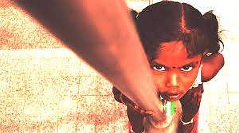 அட்டைப்பட கடவுளின் நிலைதான் பெண் சிசுவிற்கும்...