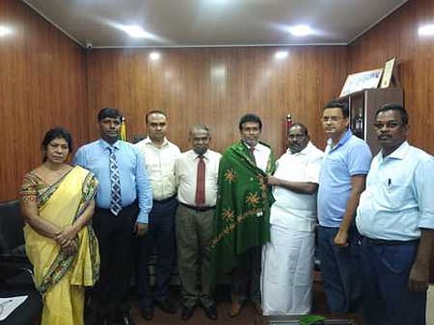 சா்வதேச கூட்டுறவு குழுக் கூட்டத்தில் பங்கேற்க புதுவை அமைச்சா் இலங்கை பயணம்