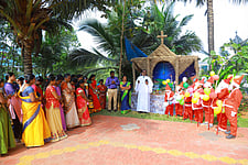 ஆா்.பி.ஏ. பள்ளியில் கிறிஸ்துமஸ் விழா