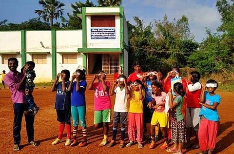 தஞ்சாவூரில் 90% சூரிய கிரகணம் தெரிந்தது!