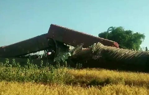 அசாமில் சரக்கு ரயில் தடம் புரண்டு விபத்து: 19 ரயில்களின் சேவை பாதிப்பு!