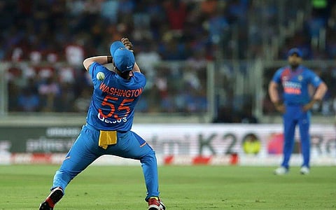 இதுபோல மோசமாக ஃபீல்டிங் செய்தால் எவ்வளவு ரன்கள் எடுத்தாலும் பத்தாது: விராட் கோலி வேதனை!