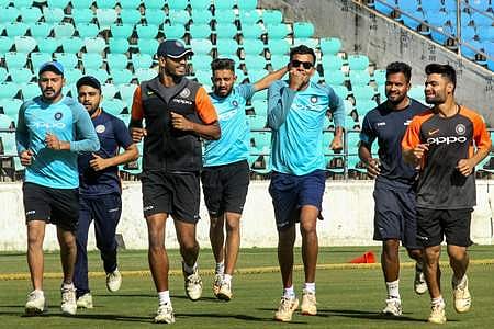 தீவிர பயிற்சியில் ரெஸ்ட் ஆஃப் இந்தியா அணி.