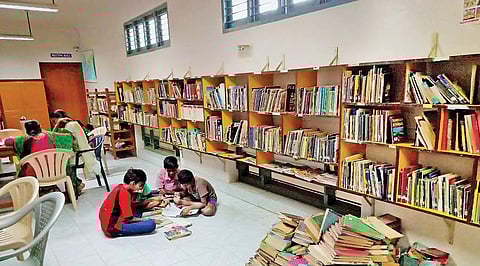 நூலகத்துக்கு உதாரணம் பென்னிங்டன்