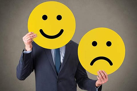 மக்கள் மகிழ்ச்சியாக வாழும் நாடுகள் பட்டியல்: இந்தியாவுக்கு பின்னடைவு