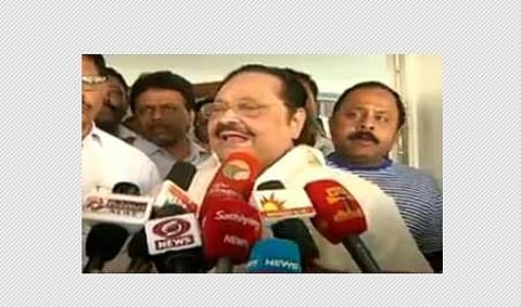 அரசியல் அரிச்சுவடி தெரியாதவர்களின் வேலை இது: வருமான வரித்துறை சோதனை குறித்து சீறிய துரைமுருகன்