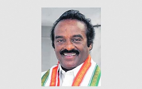 நாங்குநேரி சட்டப்பேரவை உறுப்பினர் பதவியை நாளை ராஜினாமா செய்ய உள்ளேன்: எச்.வசந்தகுமார்