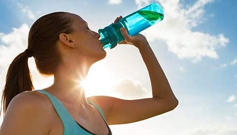 கோடைக் கால நோய்கள்: நீர்ச்சுருக்கு பற்றி ஜோதிடத்தில் சந்திரன் கூறும் ரகசியங்கள்!