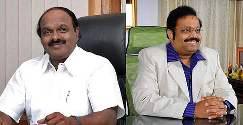 வேலூர் கோட்டையை கைப்பற்றுமா திமுக? - தொடர்ந்து அதிமுக முன்னிலை