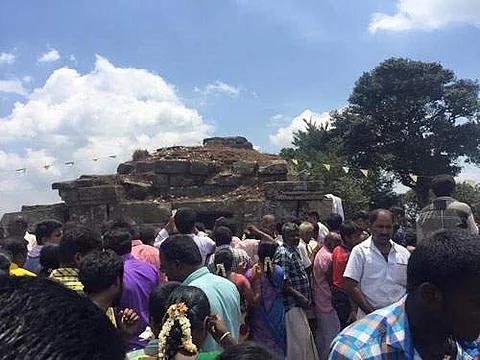 உரைசால் பத்தினியை உயர்ந்தோர் ஏத்துவர்!