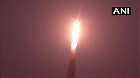 'ரிசார்ட் - 2பி' செயற்கைக்கோள் விண்ணில் வெற்றிகரமாக நிலைநிறுத்தம்
