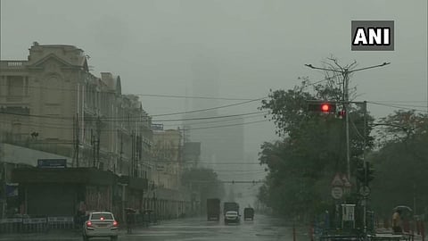 வங்கதேசம் சென்ற ஃபானி புயல்: மேற்கு வங்கத்தில் கனமழை