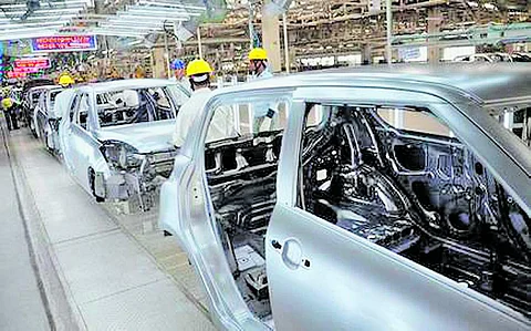 வாகன உற்பத்தியை 18 சதவீதம் குறைத்தது மாருதி சுஸுகி