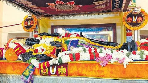 யாரும் எதிர்பாராத வகையில் அத்திவரதரைக் காண வந்த கூட்டம் திடீரென குறைந்தது