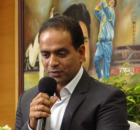 பந்துவீச்சுப் பயிற்சியாளர் பதவிக்கு விண்ணப்பித்த சுனில் ஜோஷி!