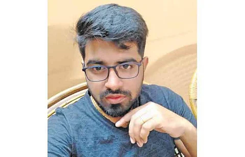 அரசு மருத்துவர் என ஏமாற்றி திருமணம் செய்த இளைஞர்.. காவல்துறையின் சிறப்புச் சிகிச்சையில்!