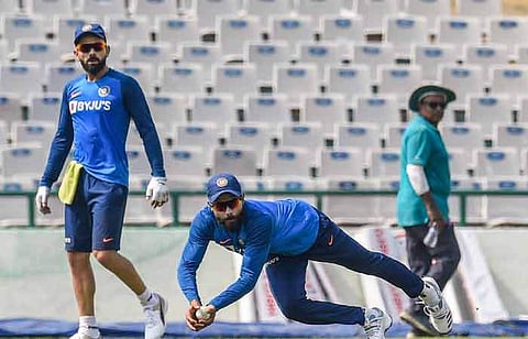 தீவிர பயிற்சியில் இந்திய அணி வீரர்கள்.