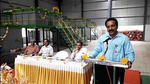நிகழ்ச்சியில் பேசும் இஸ்ரோ விண்வெளி ஆராய்ச்சி மையத்தின் விக்ரம் சாராபாய் விண்வெளி மைய இயக்குநா் சோம்நாத்.