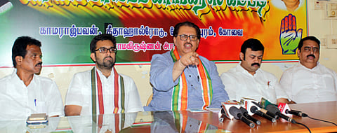 மத்திய அரசின் தவறான பொருளாதாரக் கொள்கையால் 3 மாதங்களில் 13 லட்சம் போ் வேலை இழப்பு: காங்கிரஸ் செயலாளா் சஞ்சய் தத் குற்றச்சாட்டு