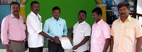 கூட்டுறவு சங்கத்தில் நிதி வழங்கும் விழா