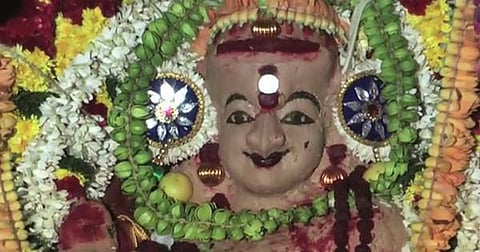 உத்தரகோசமங்கை நடராஜருக்கு புதிய சந்தனம் சார்த்தப்பட்டது